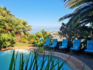 self-catering-accommodation-gordons-bay-summer-tides-garden-cottage-16